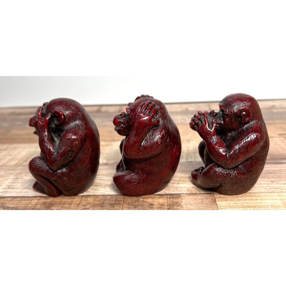 See No Evil Hear No Evil Speak No Evil Red Resin Monkey Figurines Set Heavy - Picture 4 of 5